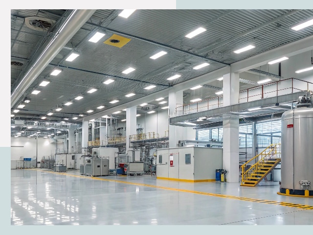 Освещение ангаров в Новокузнецке от 616 руб. - Эффективные решения